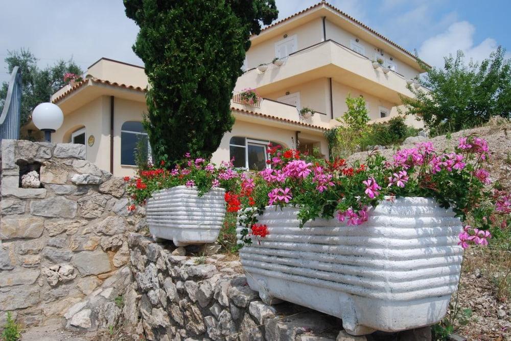 Hotel Belvedere سبرلونغا المظهر الخارجي الصورة